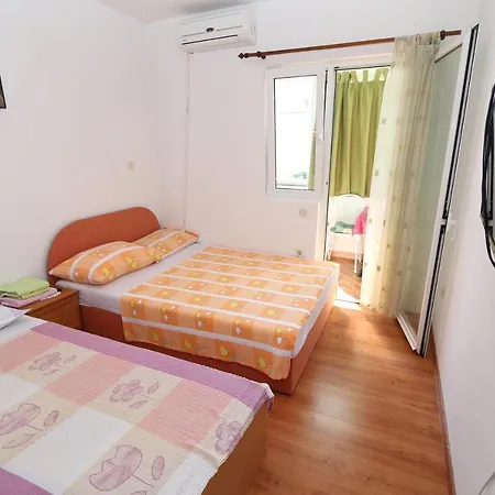 Senka * Makarska